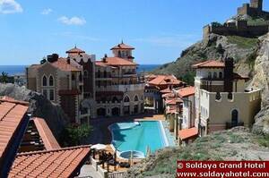 Гостиница Soldaya Grand Hotel & Resort Судак