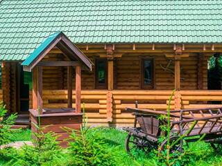 Відмінний відпочинок в російській лазні в гостинній садибі «Родинне гніздо»!