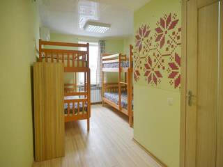 4-bedded room