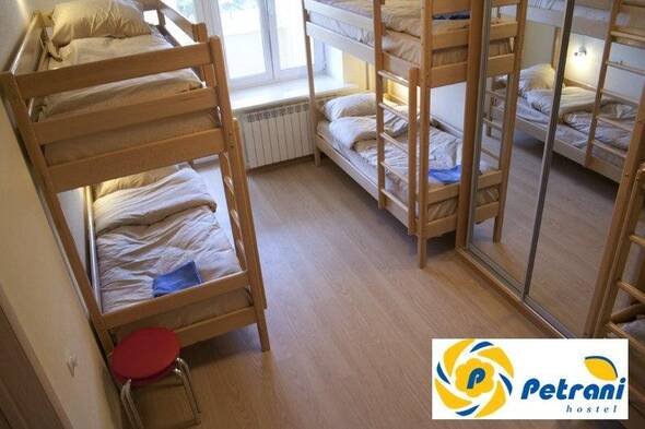 Шестиместный - Petrani Hostel