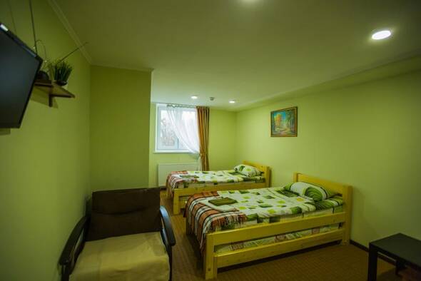 Двухместный без удобств - Avino hostel Lviv