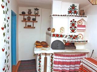 Підняти настрій може хороша кава, ідеальний вид з вікна і прекрасний відпочинок в гостинній садибі «Родинне гніздо» в селі Канава, Вінницька область.