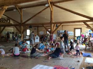 Детский лагерь ІЗКИ. «Кольорові гори» Изки