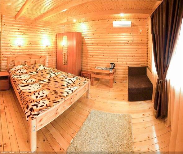 2-х комнатный номер " Люкс" семейный - Отдых в Судаке, деревянный коттедж, 6 мин. к морю