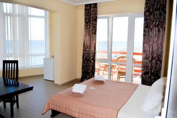 Люкс 2-х комнатный с панорамным видом на море - Афродита